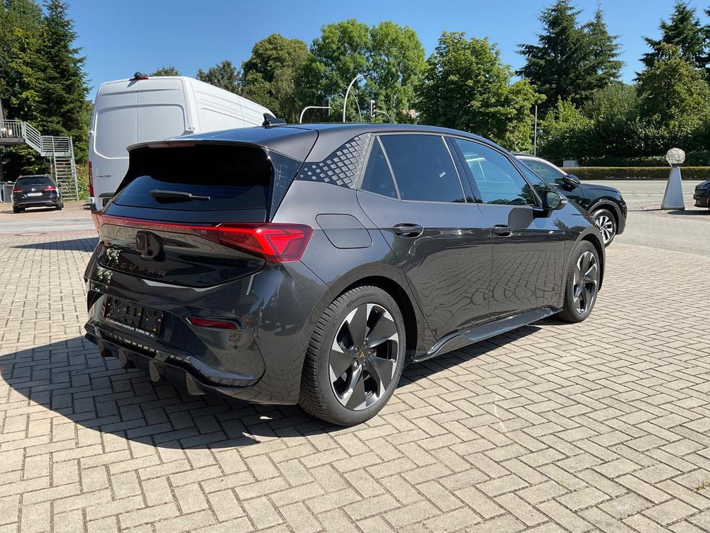 Cupra Born