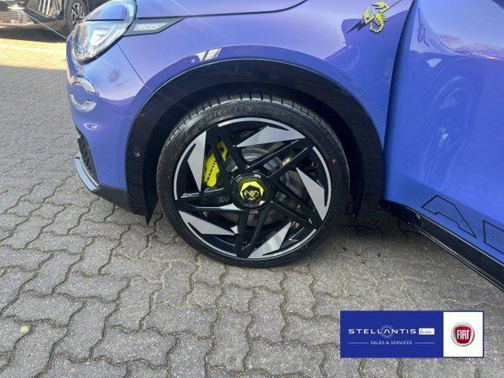 Abarth 600e