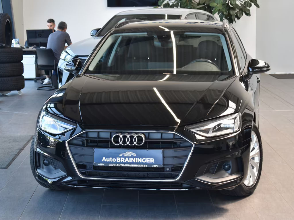 Audi A4 Avant S-Tronic 30 TDI