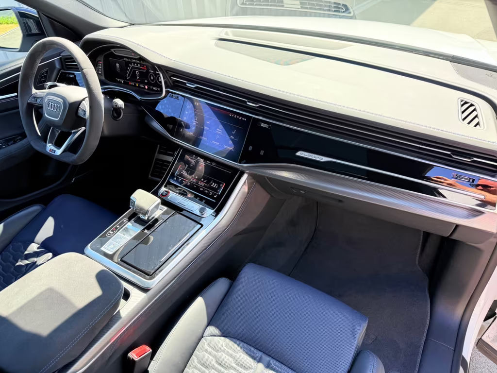 Audi RS Q8