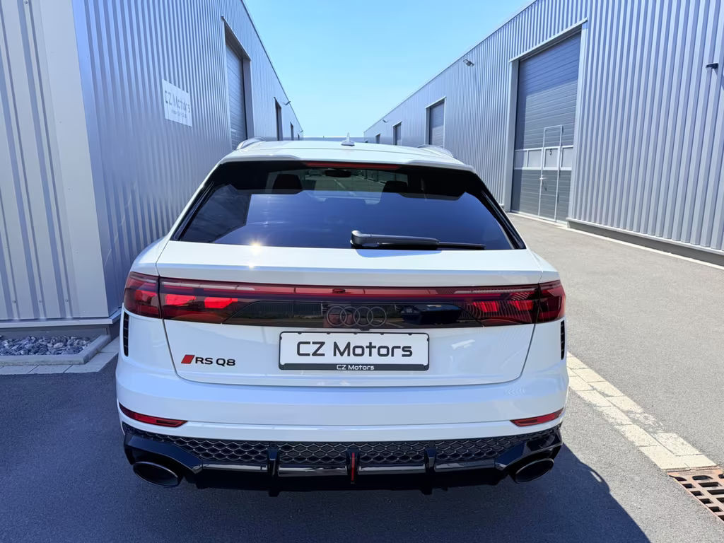 Audi RS Q8