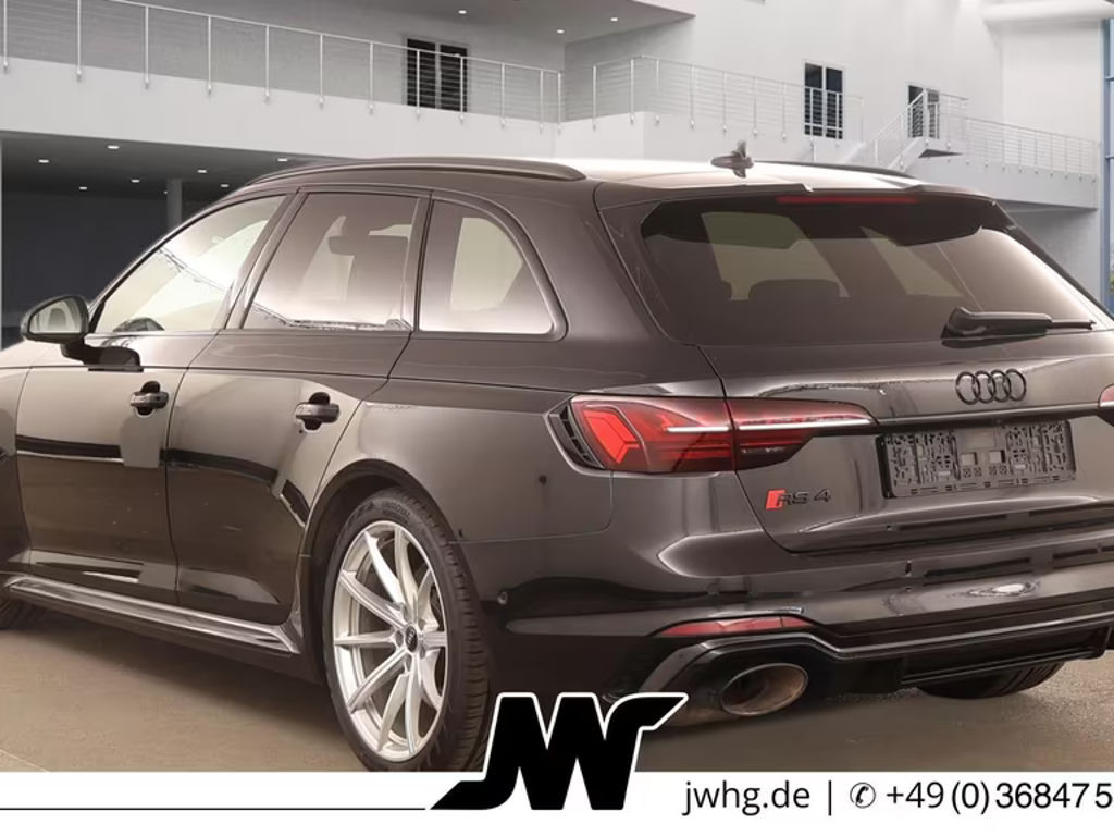 Audi RS4