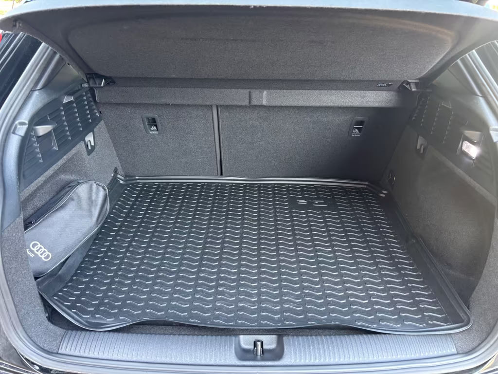 Audi SQ2