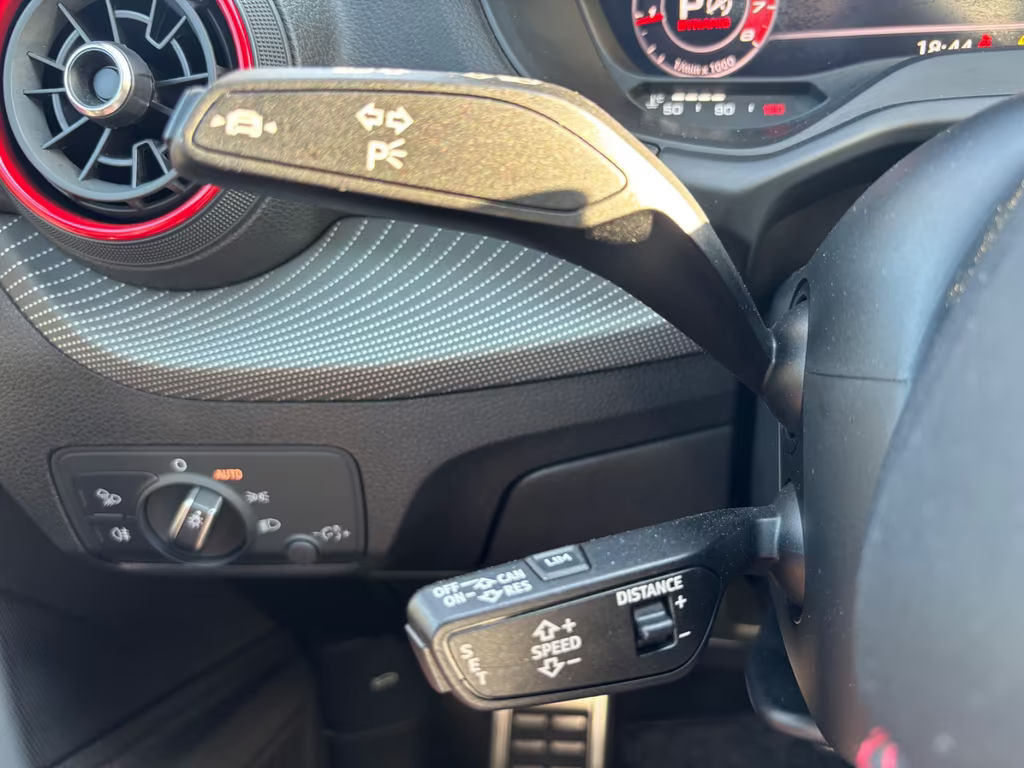 Audi SQ2