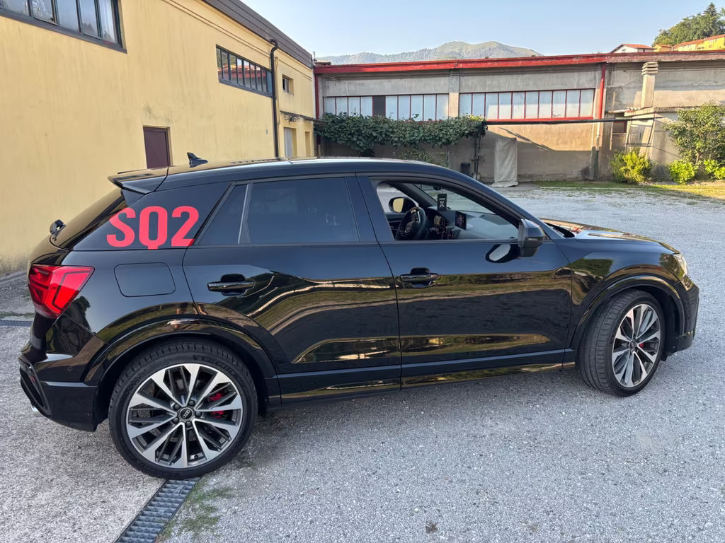Audi SQ2