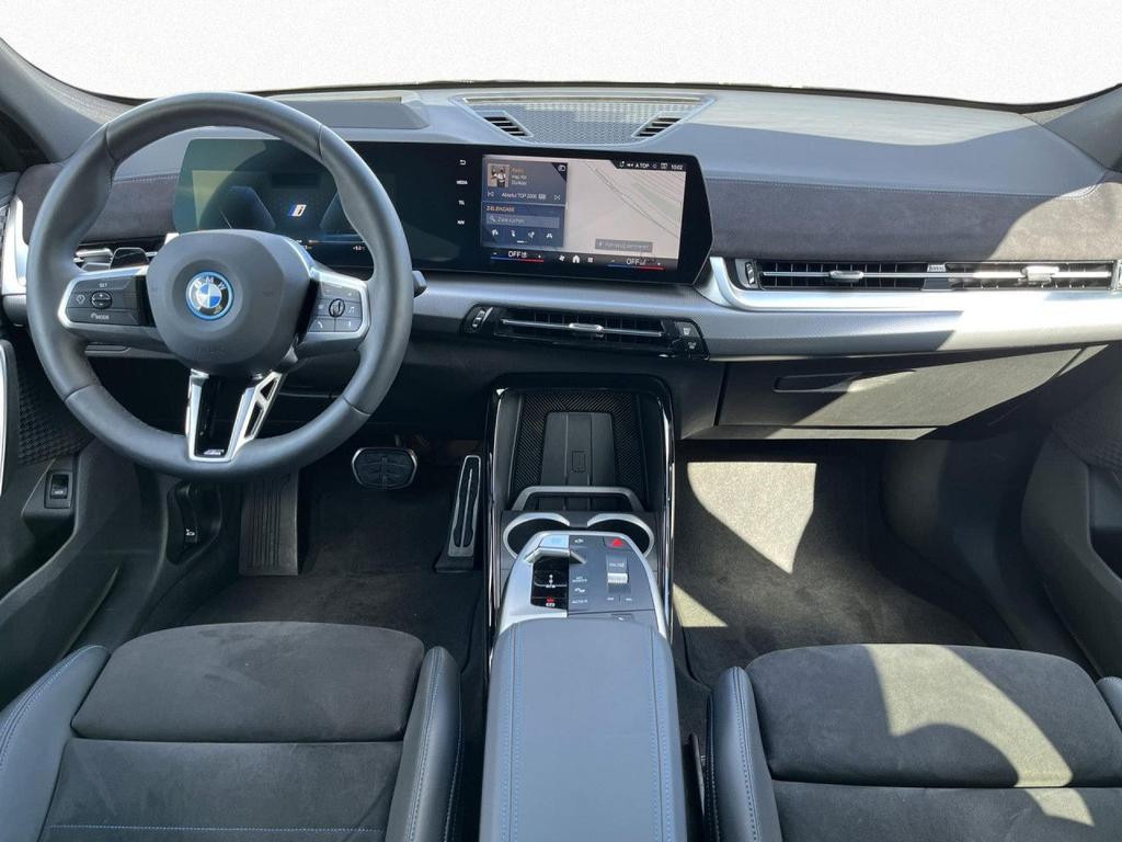 BMW iX2