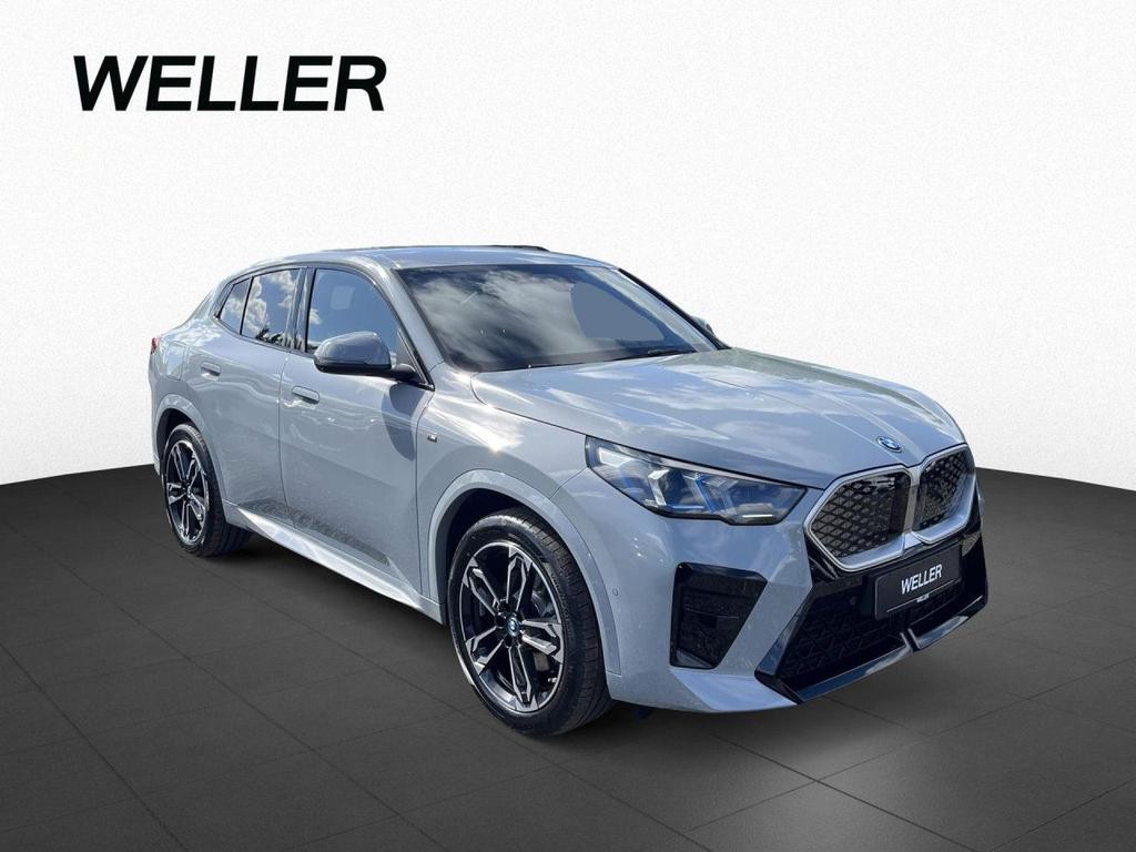 BMW iX2