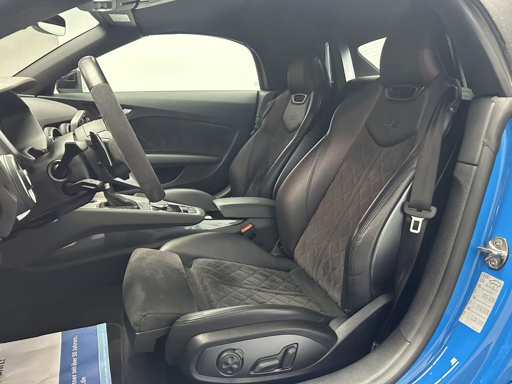 Audi TT RS