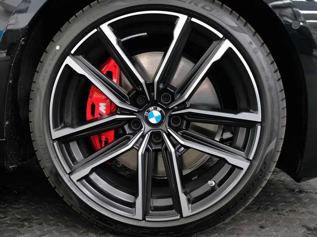 BMW M440