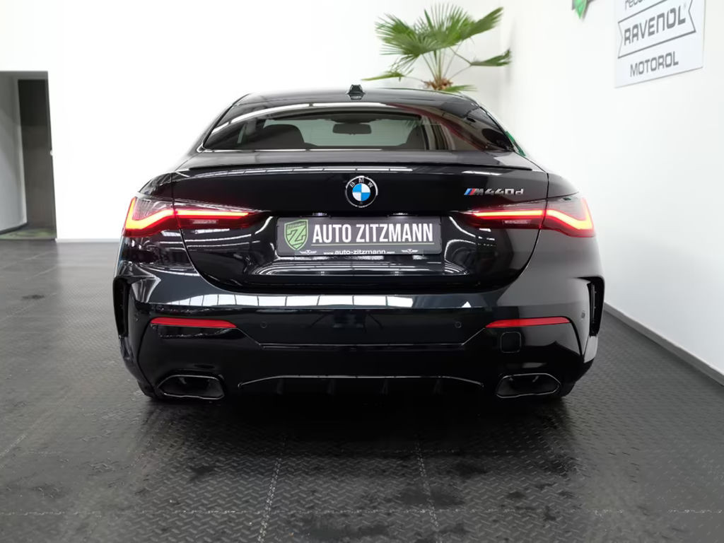 BMW M440