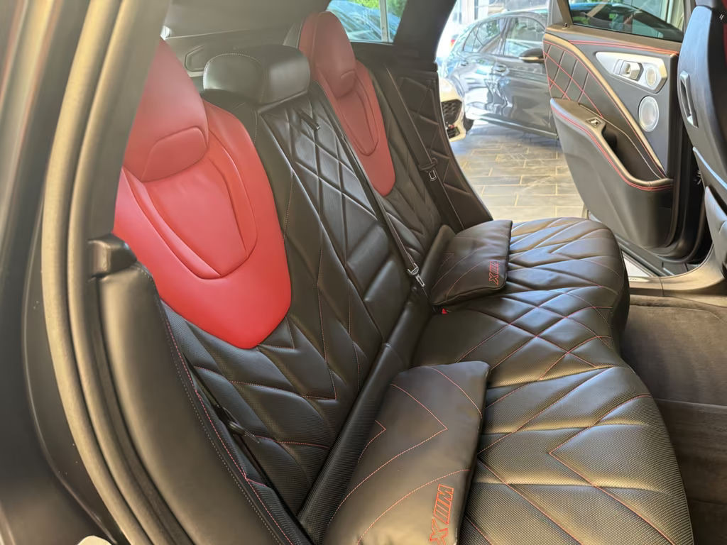 BMW XM