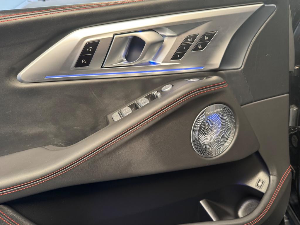 BMW XM
