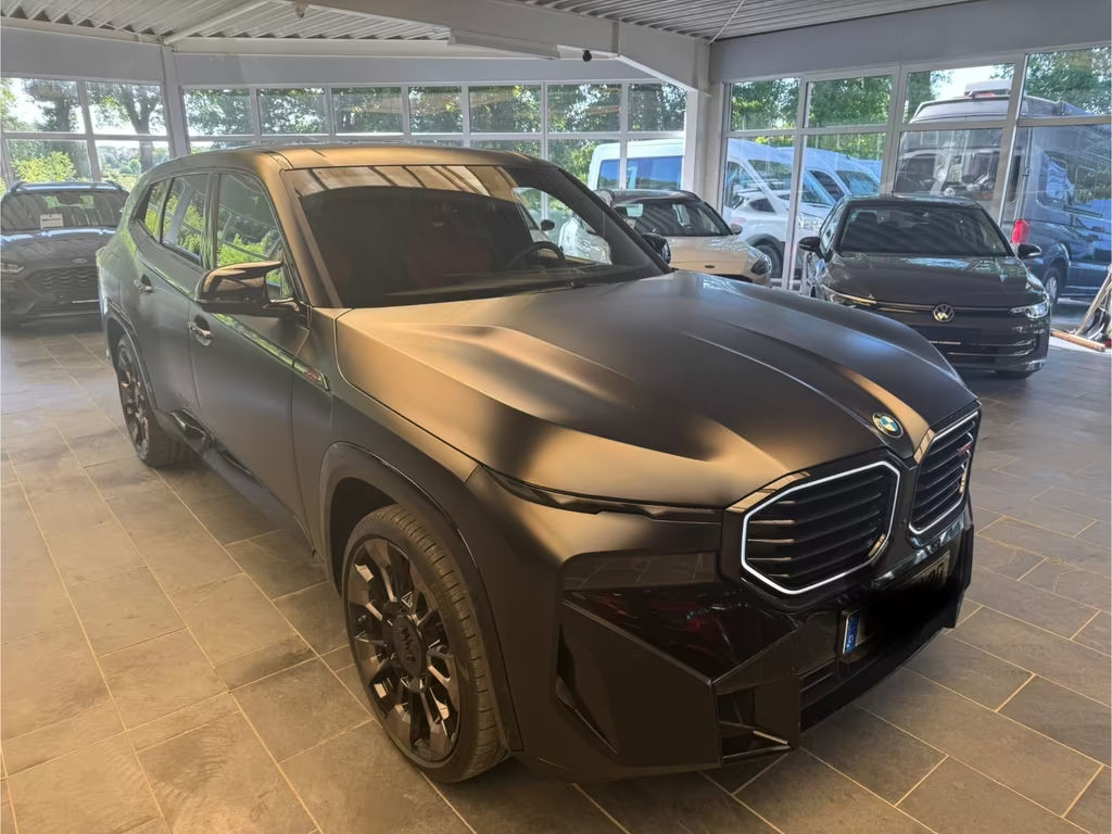 BMW XM