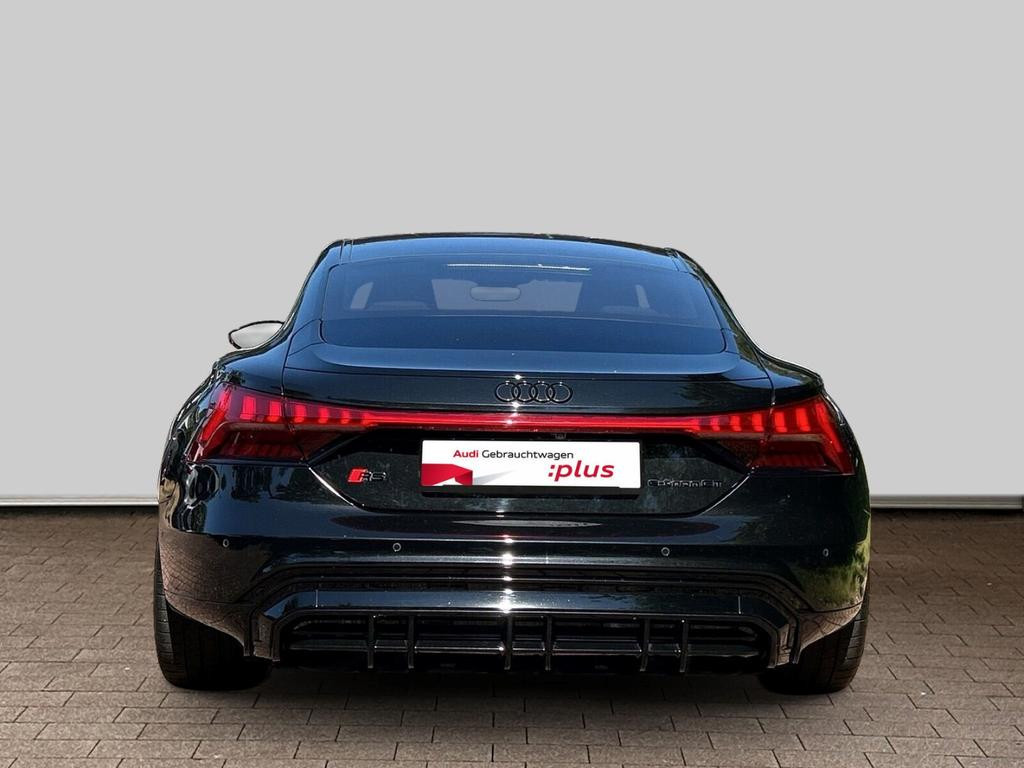 Audi RS e-tron GT