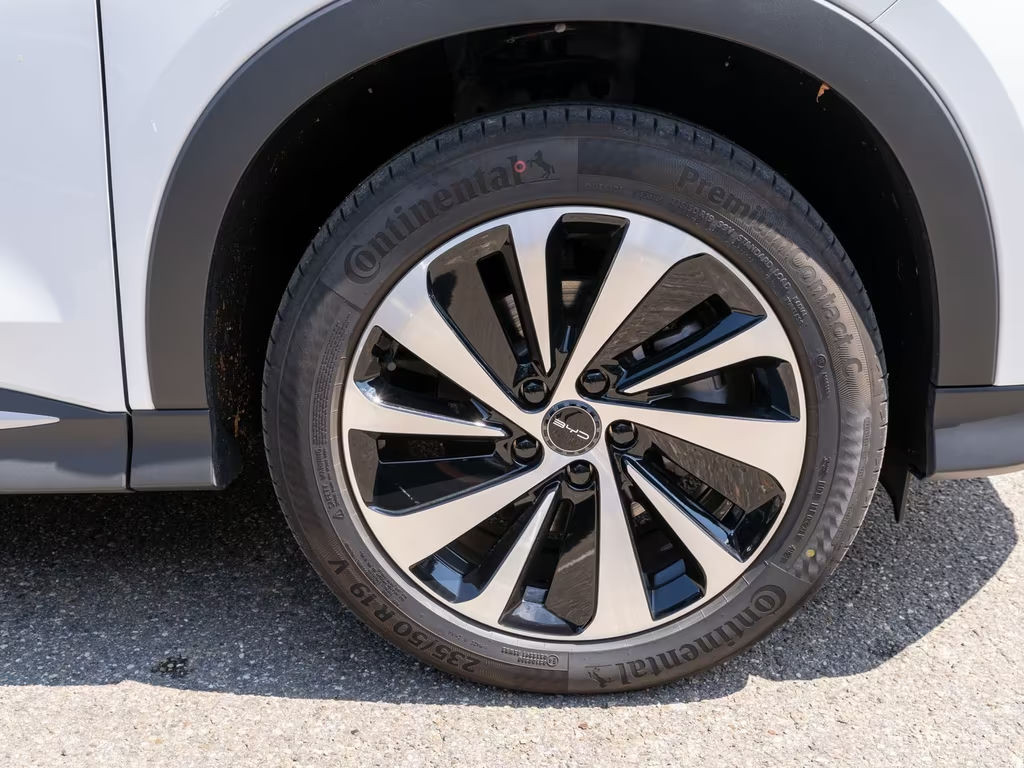 BYD Seal U
