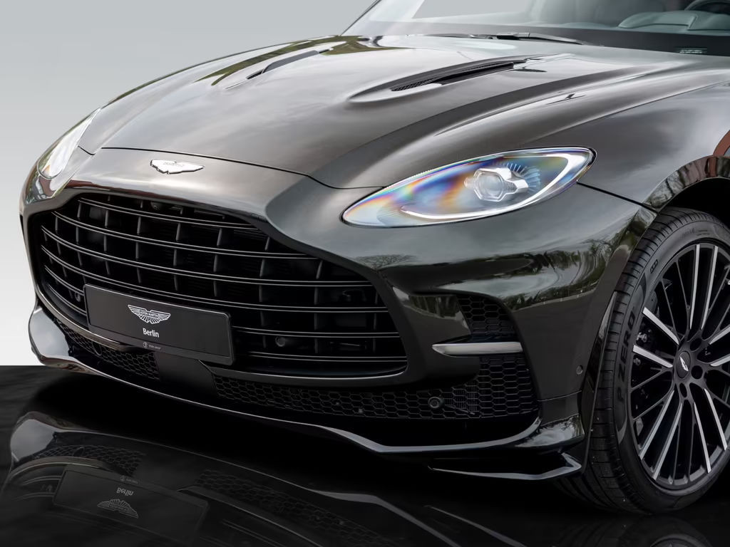 Aston Martin DBX