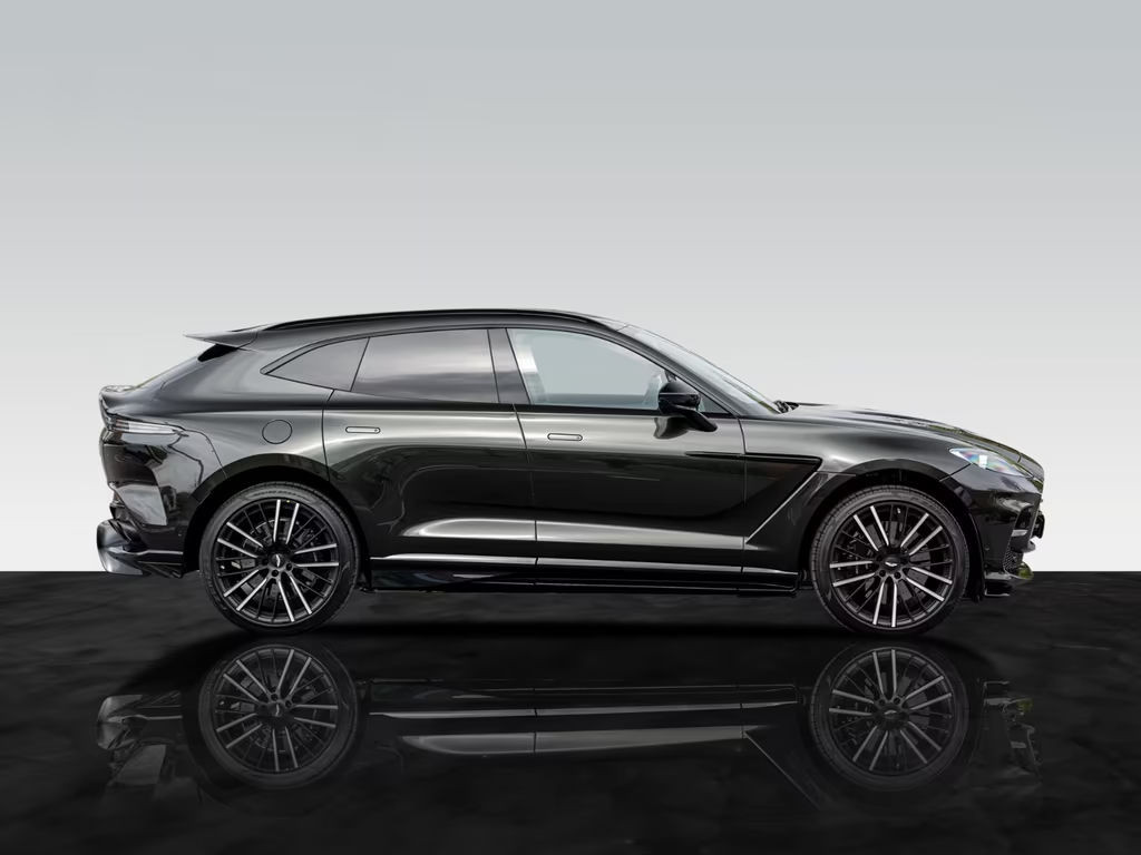Aston Martin DBX