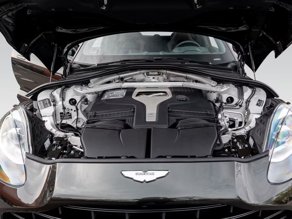 Aston Martin DBX
