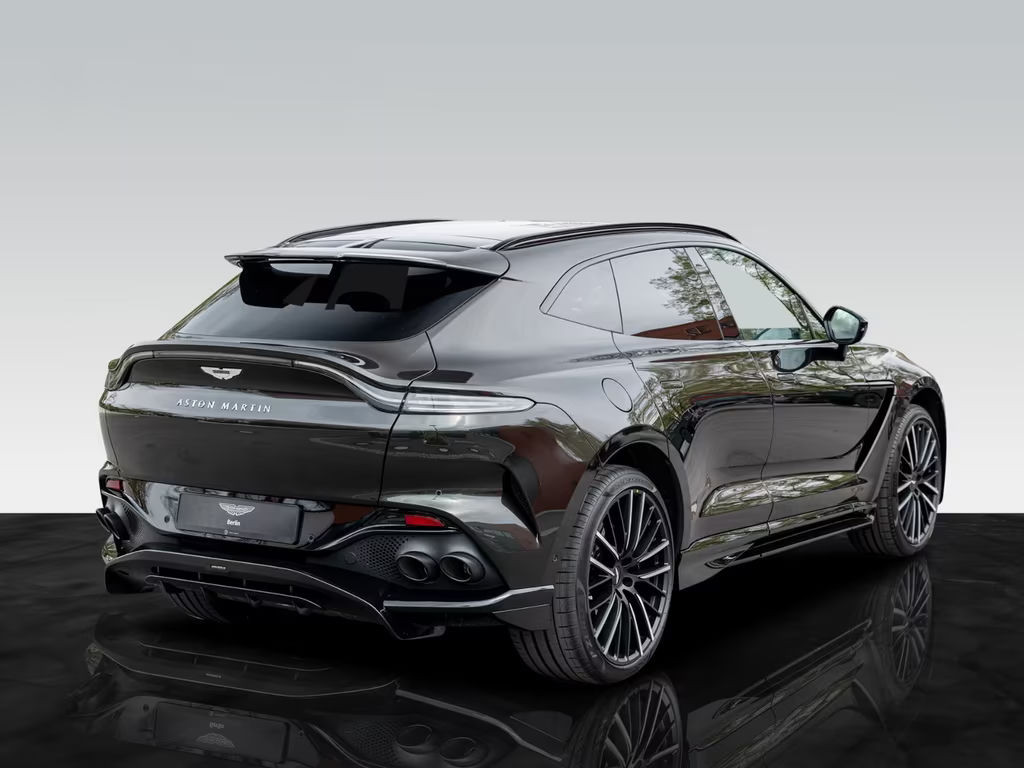 Aston Martin DBX
