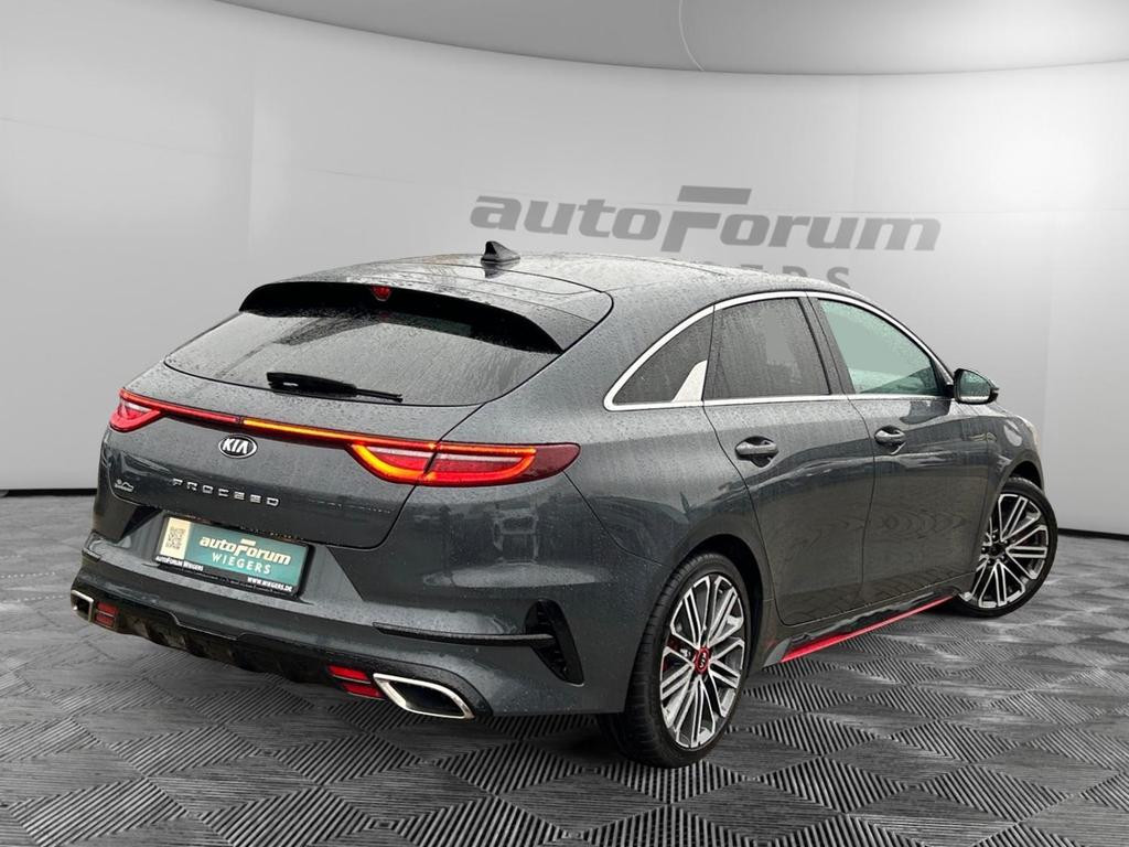 Kia ProCeed
