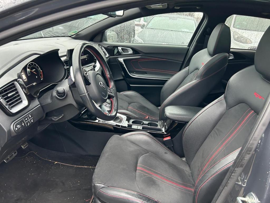 Kia ProCeed
