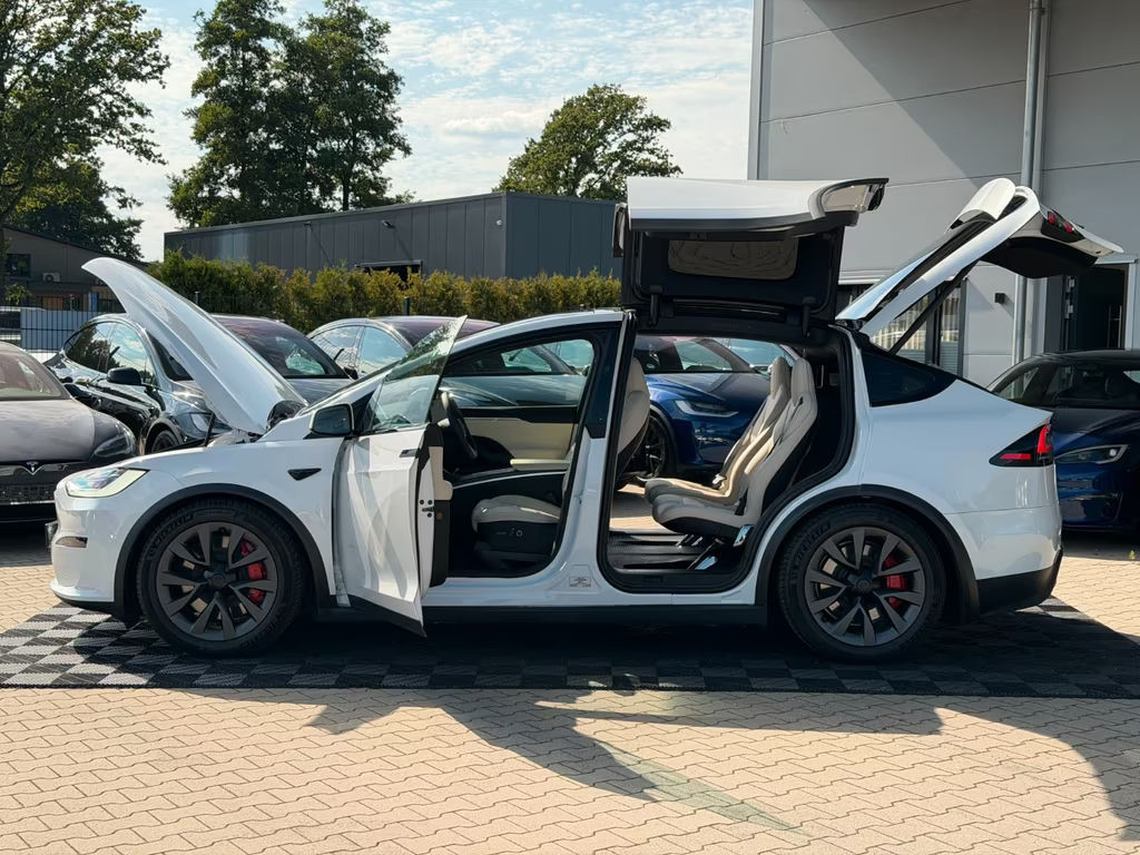 Tesla Model X