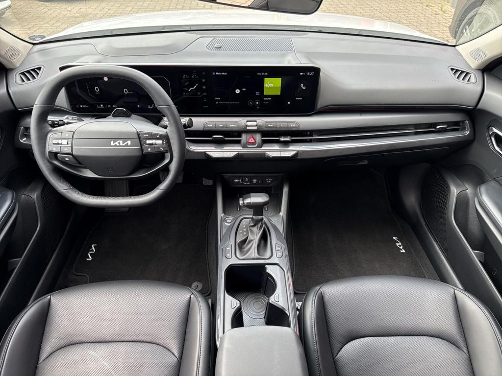 Kia K4