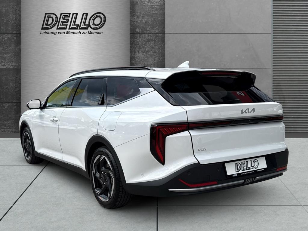 Kia K4