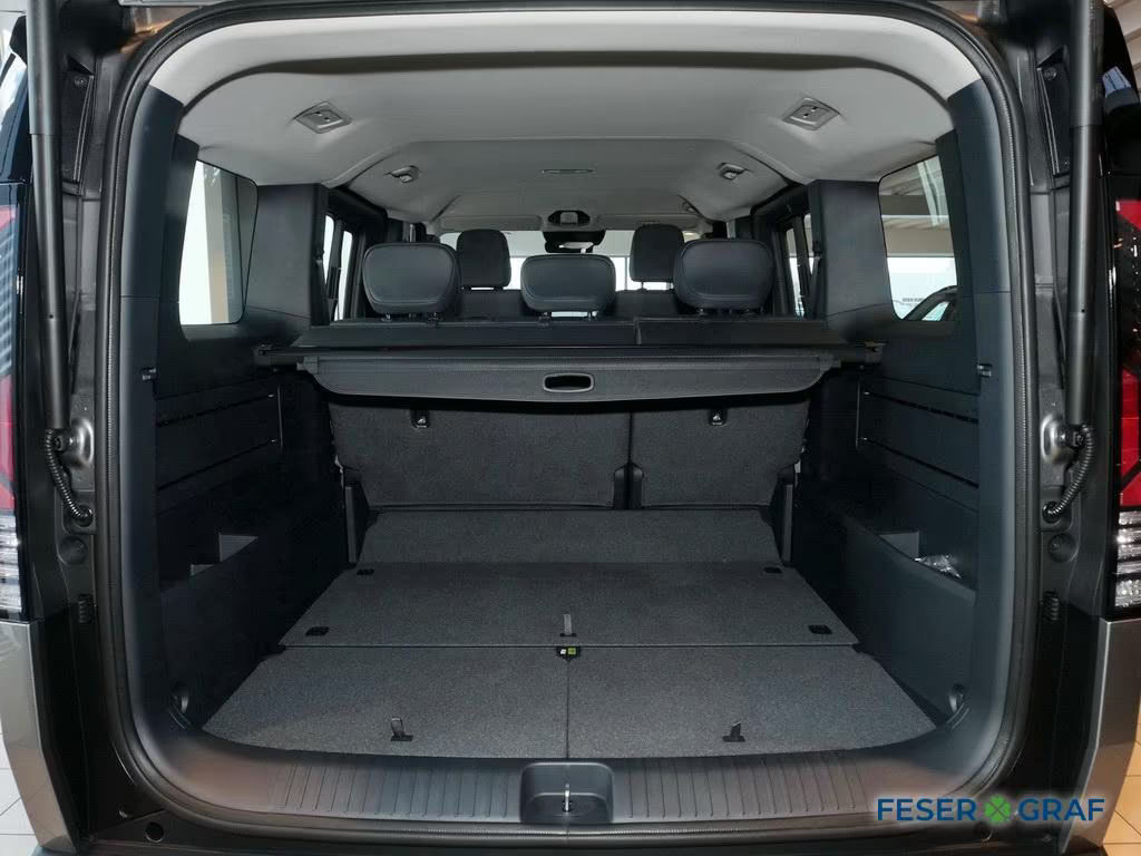 Kia PV5 Passenger