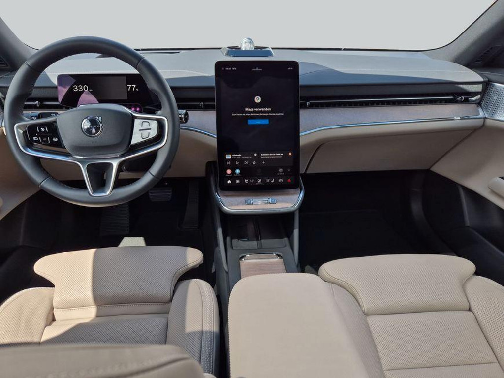 Volvo ES90