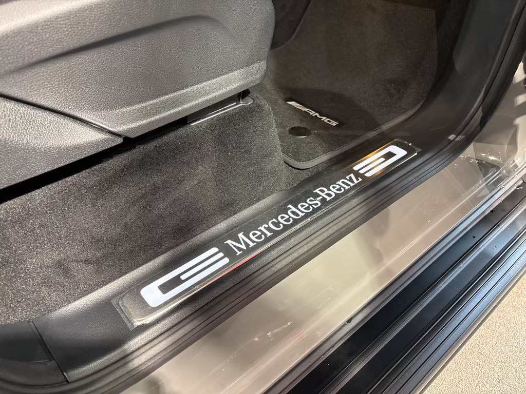 Mercedes-Benz G-Klasse