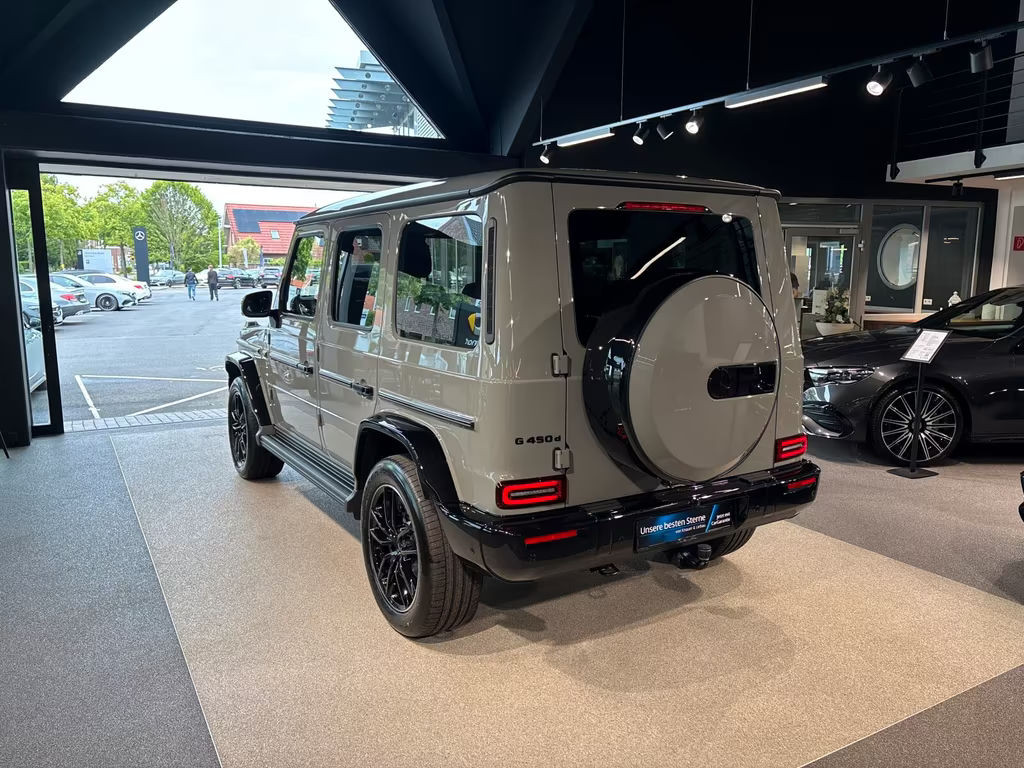 Mercedes-Benz G-Klasse