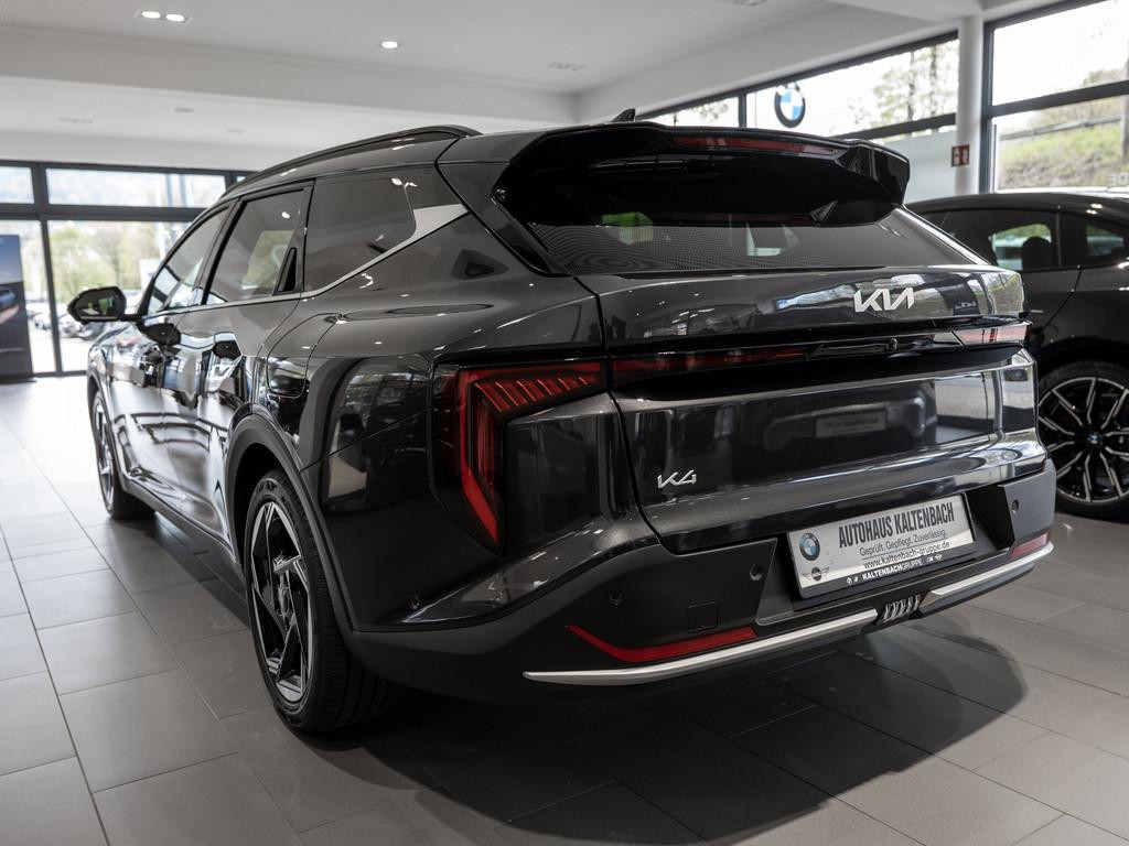 Kia K4
