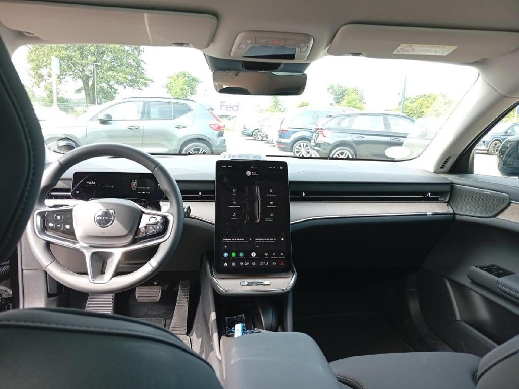 Volvo ES90