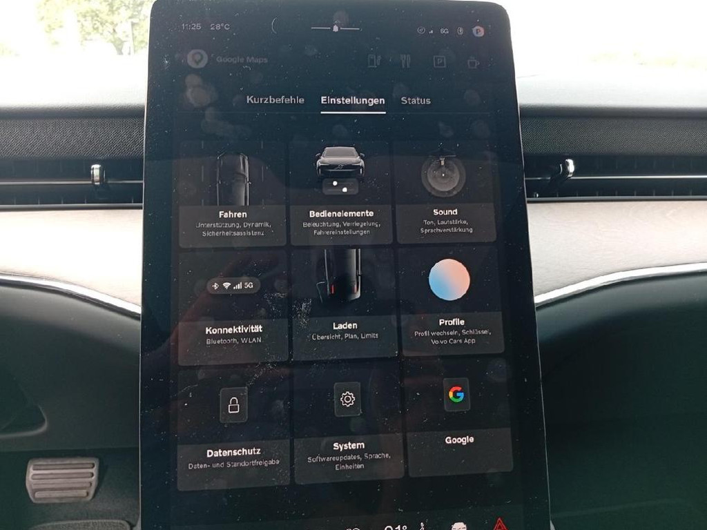 Volvo ES90