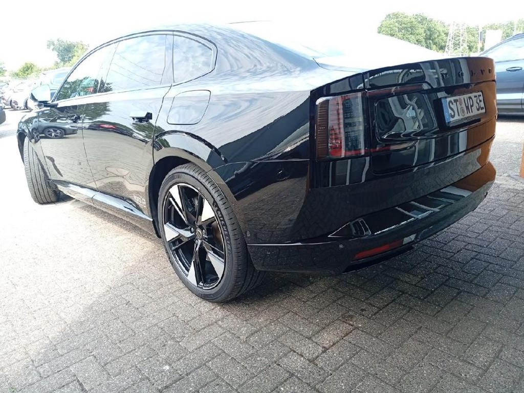 Volvo ES90