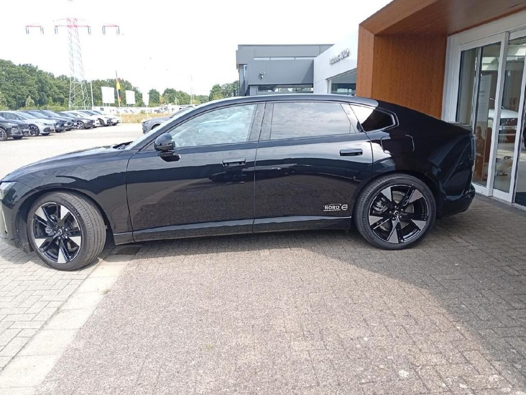 Volvo ES90