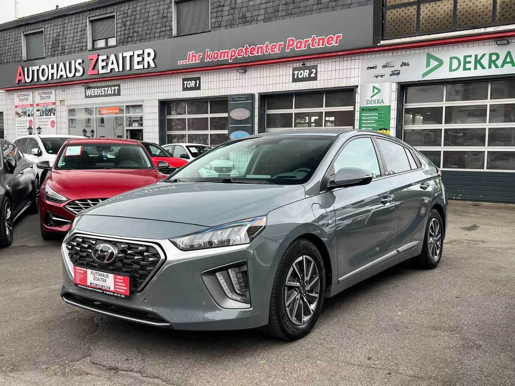 Hyundai Ioniq Premium Hybrid Plug-in