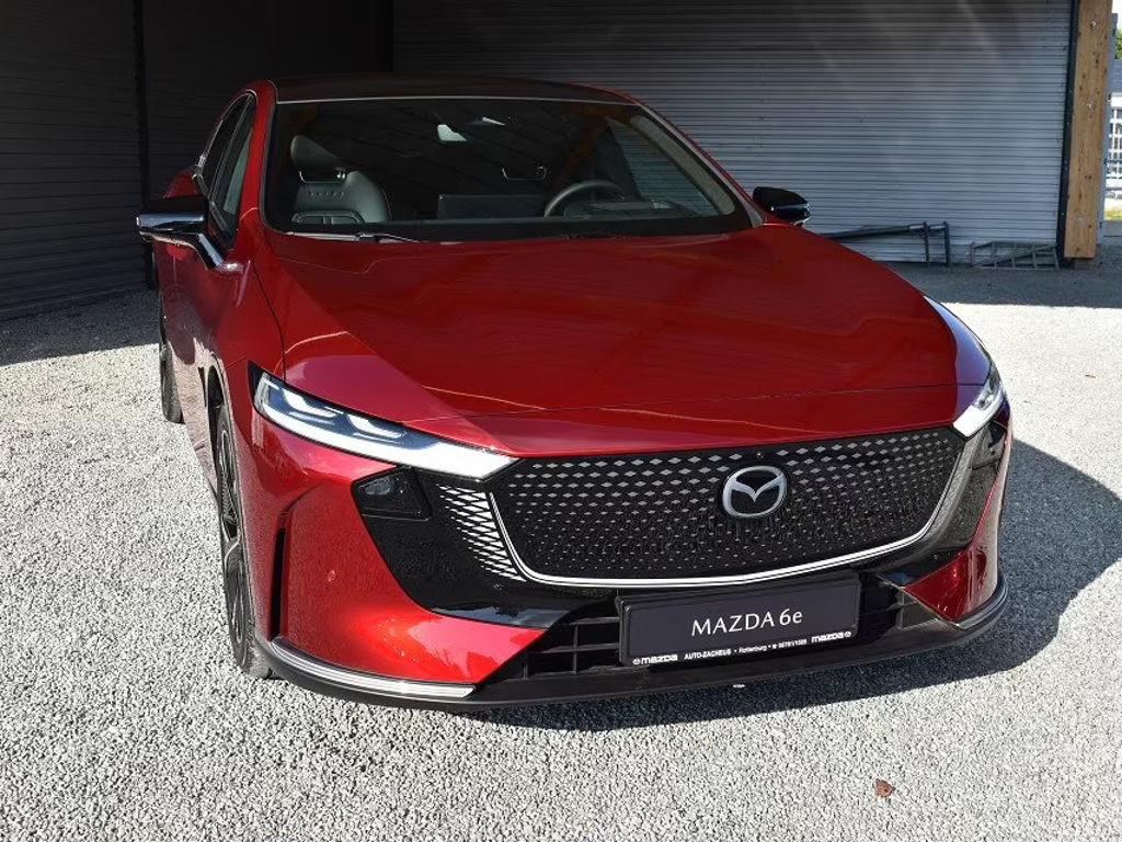 Mazda 6e
