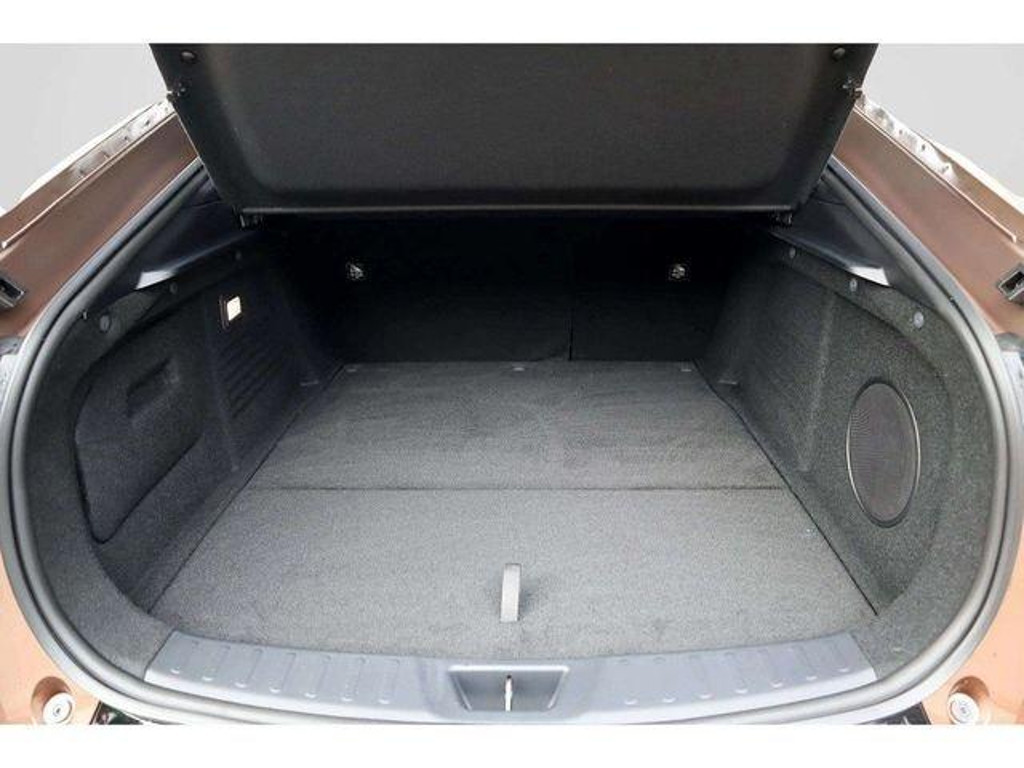 Mazda 6e