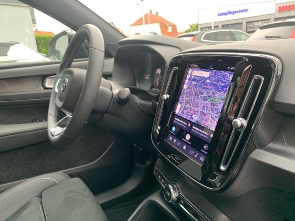 Volvo C40