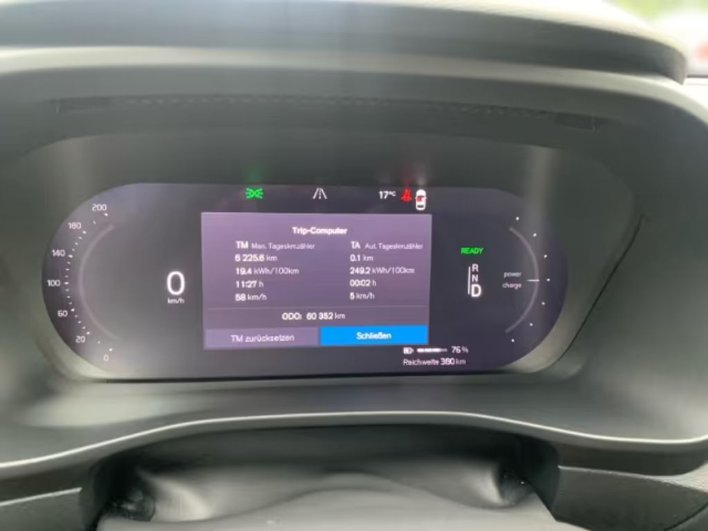 Volvo C40