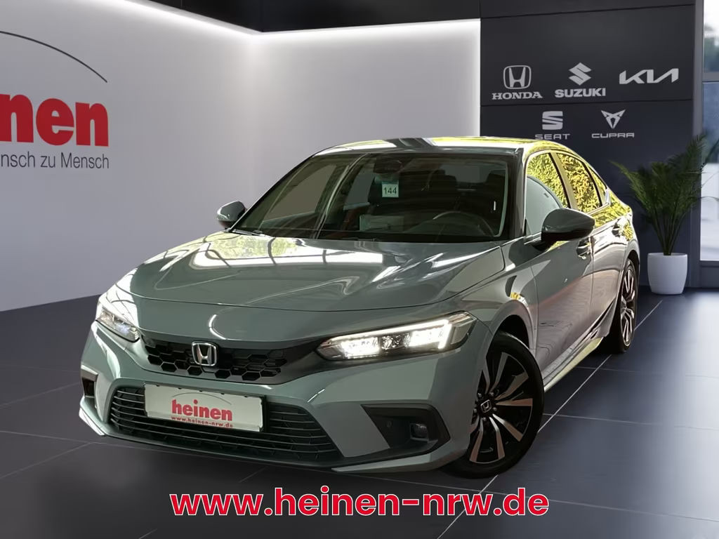 Honda Civic Elegance 2.0 i-MMD e:HEV