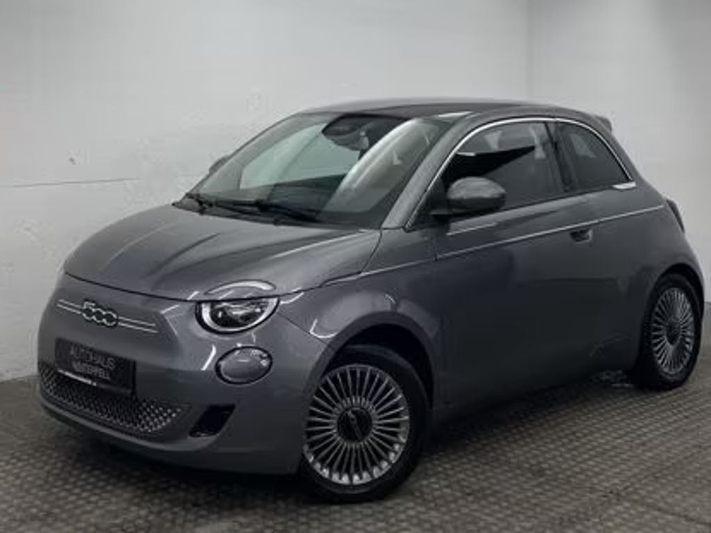 Fiat 500e 42KWH STYLE+KOMFORT+KAMERA+SITZHEIZUNG+