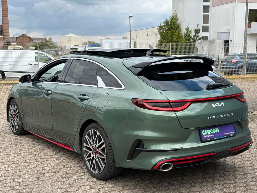 Kia ProCeed