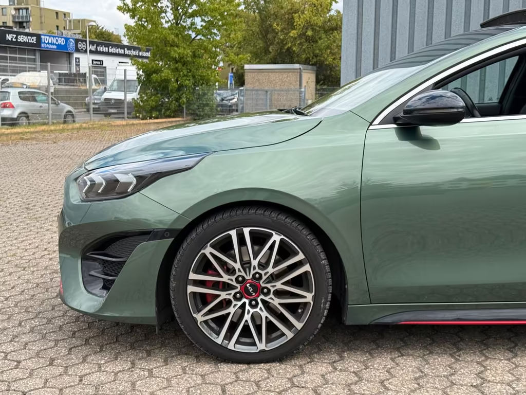 Kia ProCeed