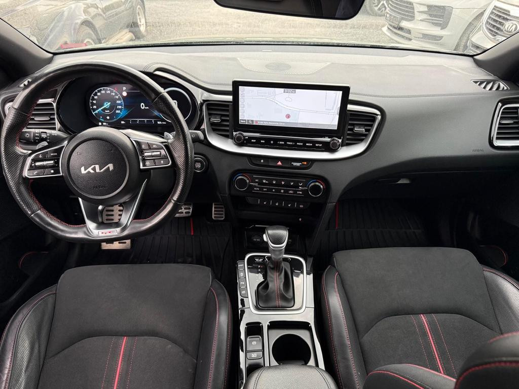Kia ProCeed