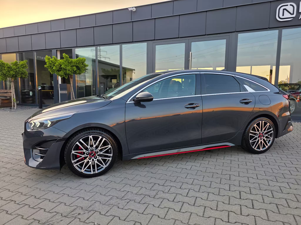 Kia ProCeed
