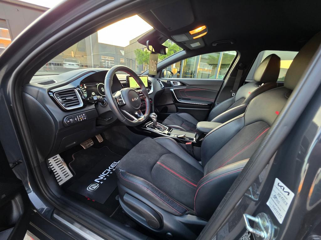 Kia ProCeed