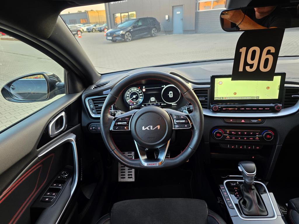 Kia ProCeed